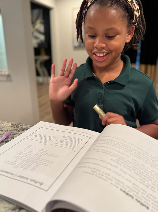 December's History Hero FREE Booklet - Merry Christmas